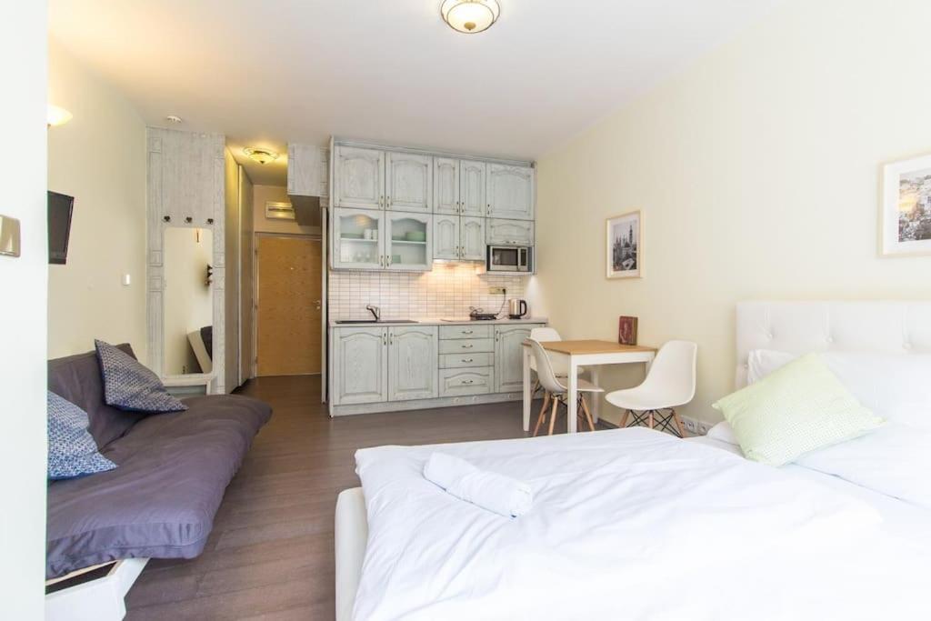 Charles Bridge Tower / Prague Castle View Appartement Buitenkant foto