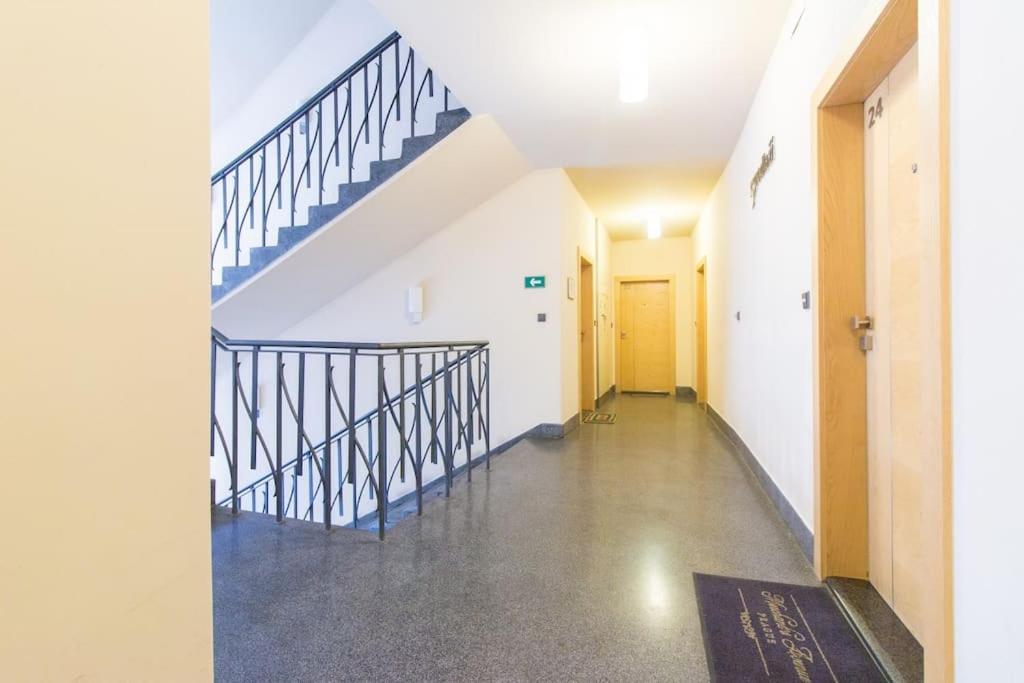 Charles Bridge Tower / Prague Castle View Appartement Buitenkant foto